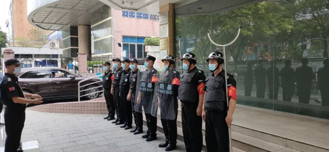 志民保安丨開(kāi)展反恐防暴實(shí)戰(zhàn)演練